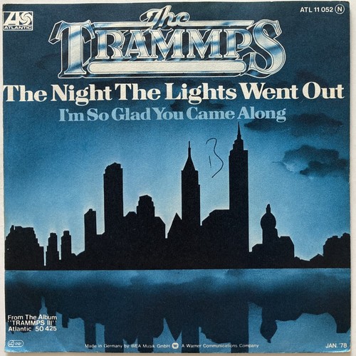 Trammps the night lights - -,